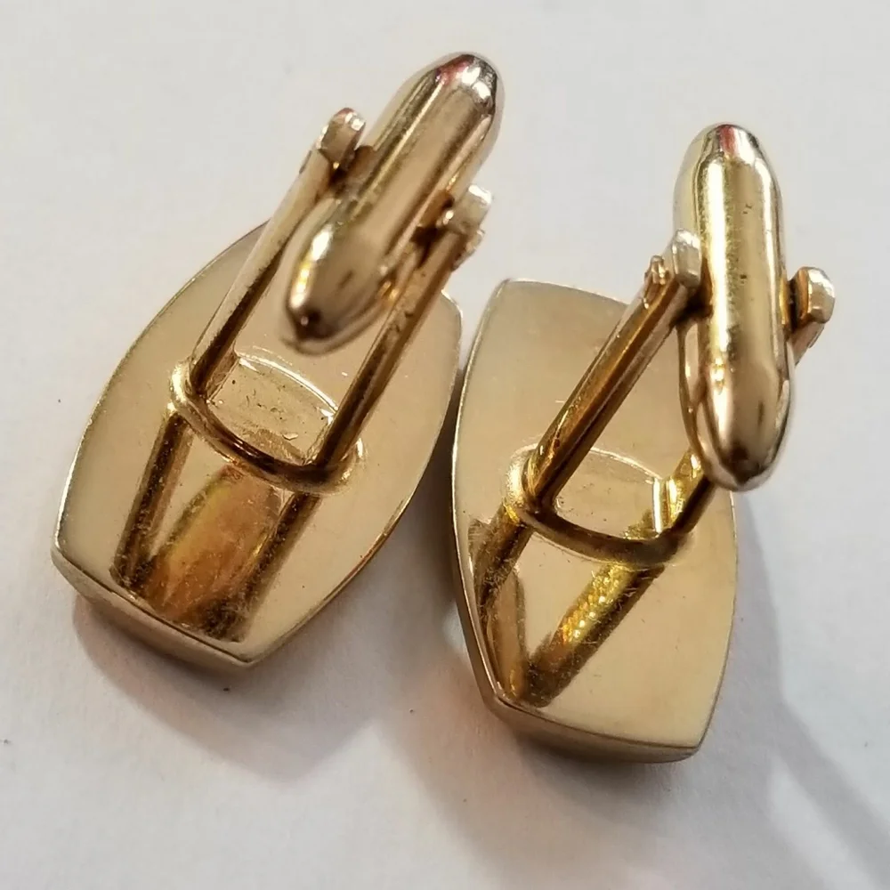 Vintage Hickok cuff links gold tone
